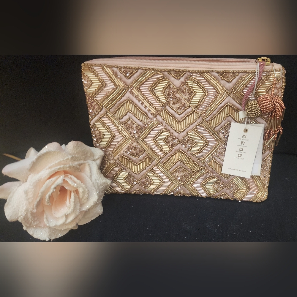Gorgeous ANTIK KRAFT Beaded Blush Clutch - NWT!!